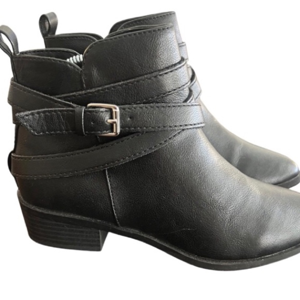 Women's Sun + Stone Black Ankle Boots Size 5 1/2